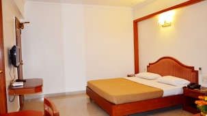 Hotel Chalukya Bangalore Bagian luar foto