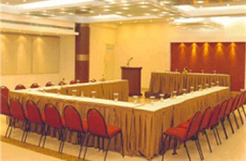 Hotel Chalukya Bangalore Bagian luar foto